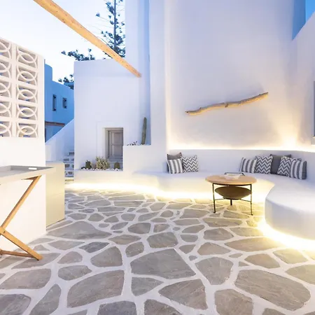 Swell S3 New In Apartment Naousa (Paros)